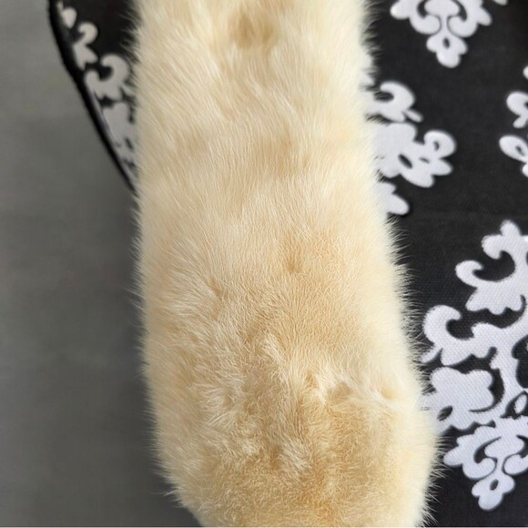 Cream Real Fur Pillbox Hat And Neck Wrap Collar Set Vintage - Picture 6 of 12